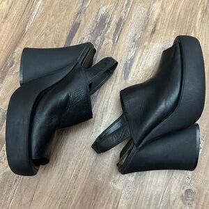 VTG 90s Black Genuine Leather Funky Platform Chunky Peep-toe Sling Back Heels